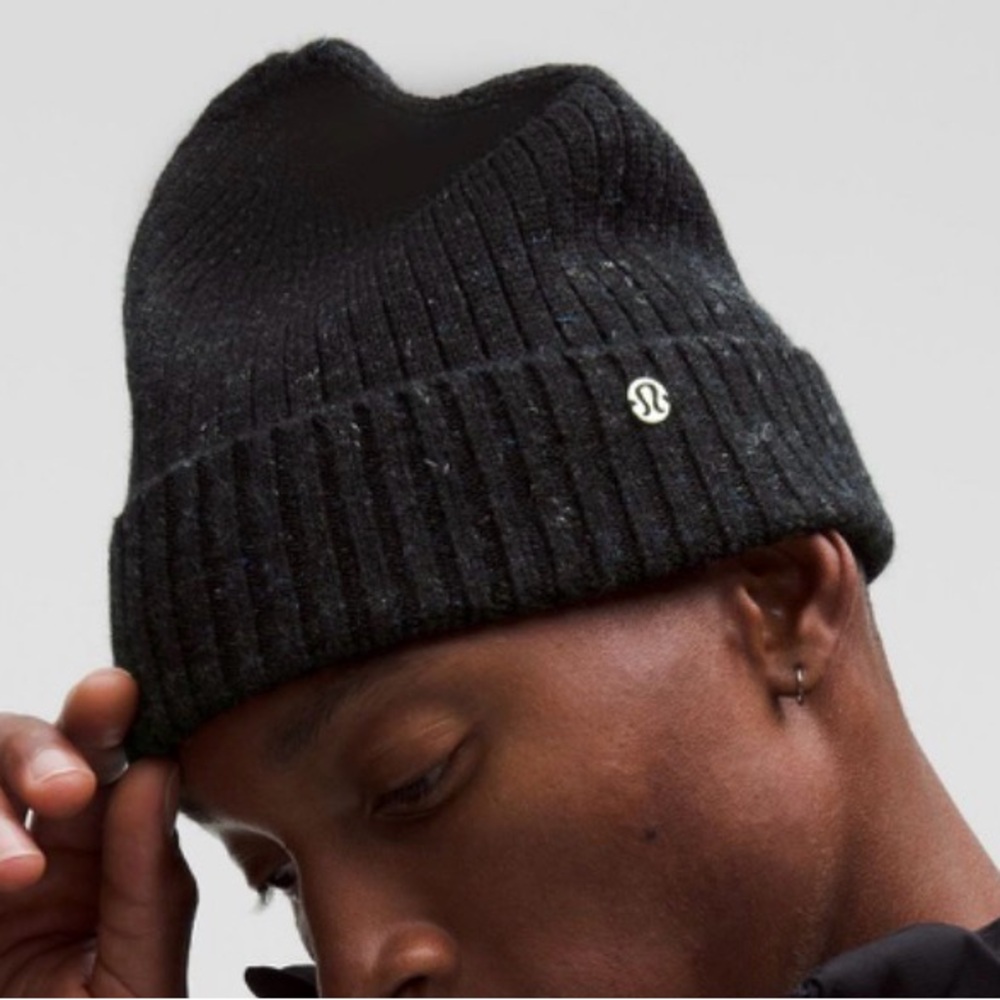 Lululemon Unisex Ribbed Merino Wool Beanie Toque Athletica